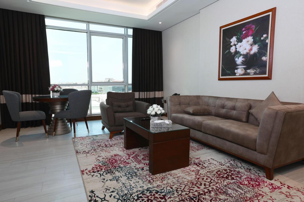 Weekend Hotel Sari Jeddah Ngoại thất bức ảnh
