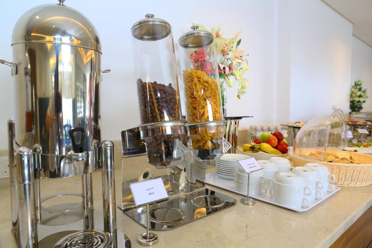 Weekend Hotel Sari Jeddah Ngoại thất bức ảnh