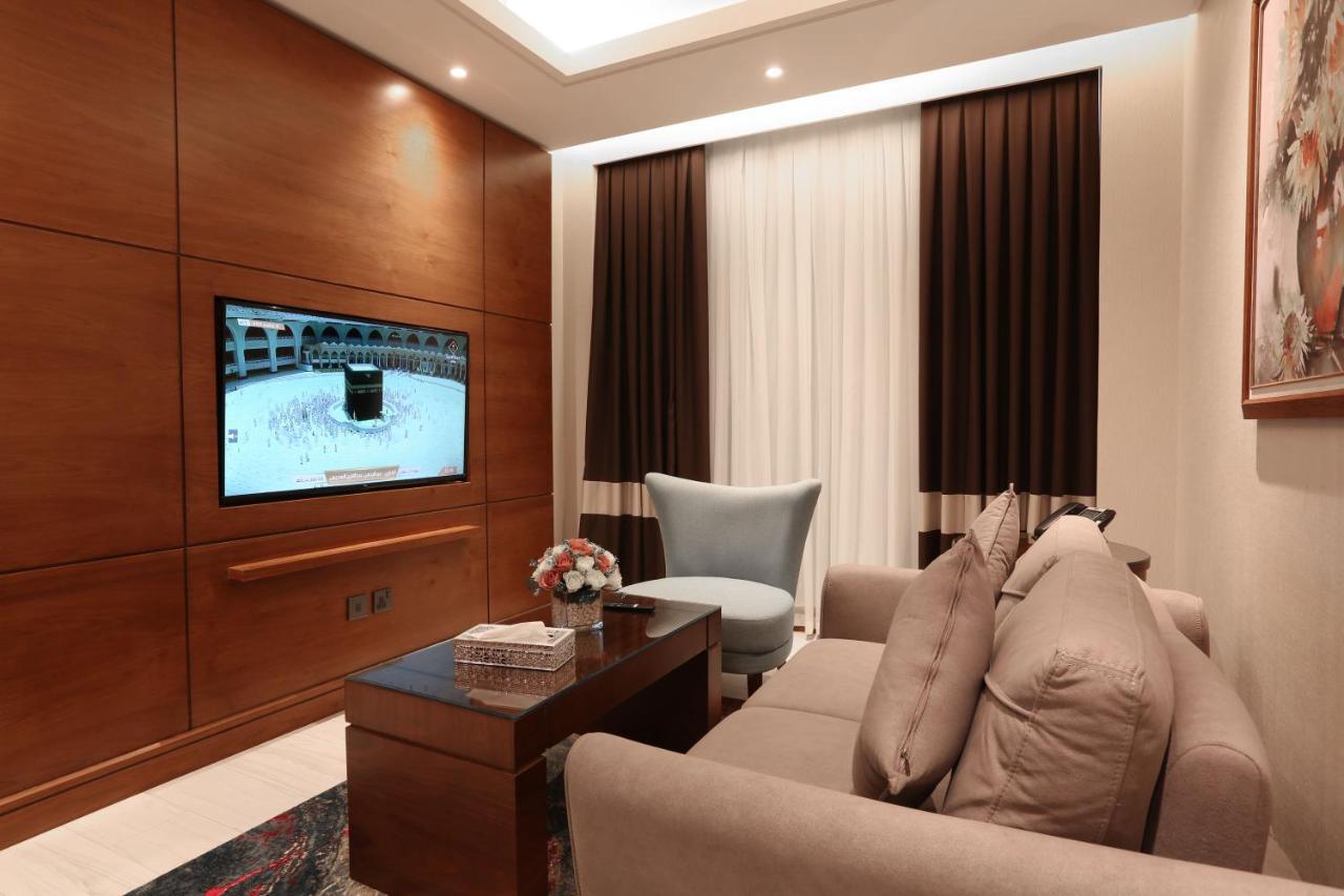 Weekend Hotel Sari Jeddah Ngoại thất bức ảnh